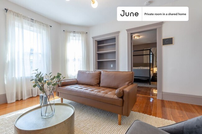 Building Photo - Room in Shared 3 bed/1 bath home
