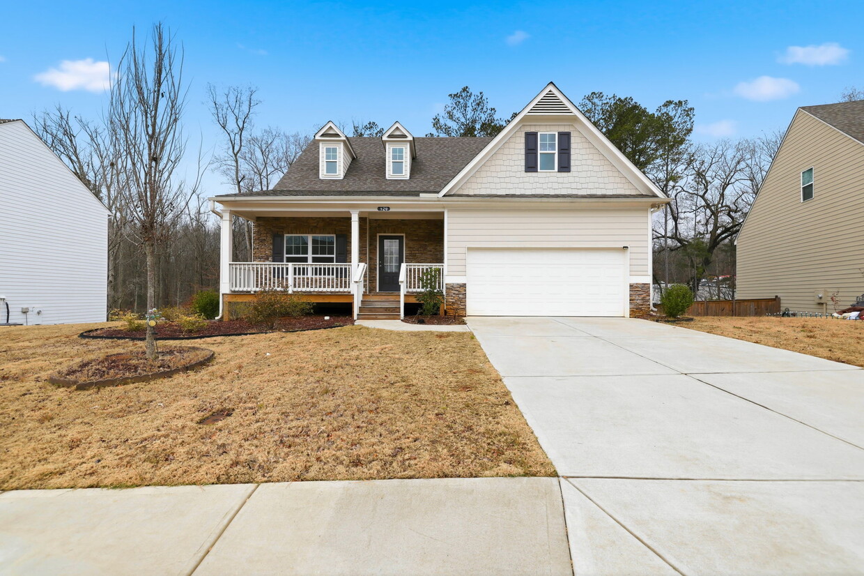Photo - 520 Edgemore Rd (Holly Springs, GA)