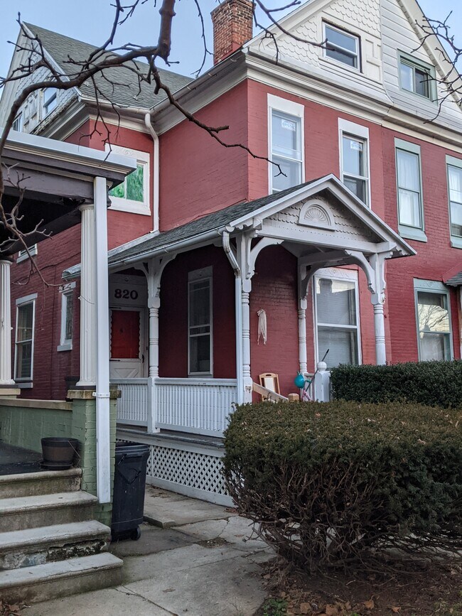 Bonita y tranquila zona del distrito histórico. - 820 N 4th St