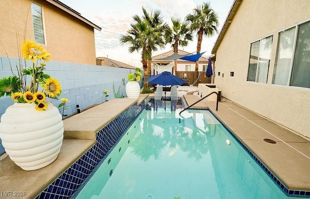 Foto del edificio - 158 Rocky Star St