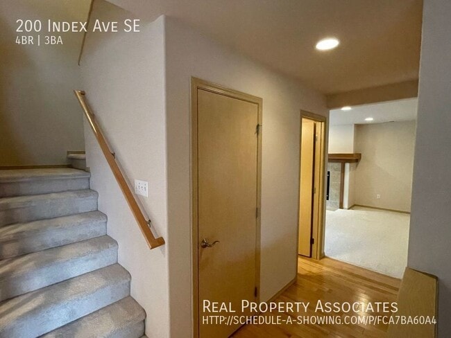 Building Photo - 4 Bedroom Home in Liberty Ridge Community