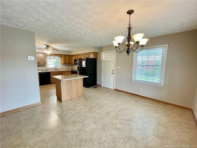 Foto del edificio - 1414 Berkshire Rd