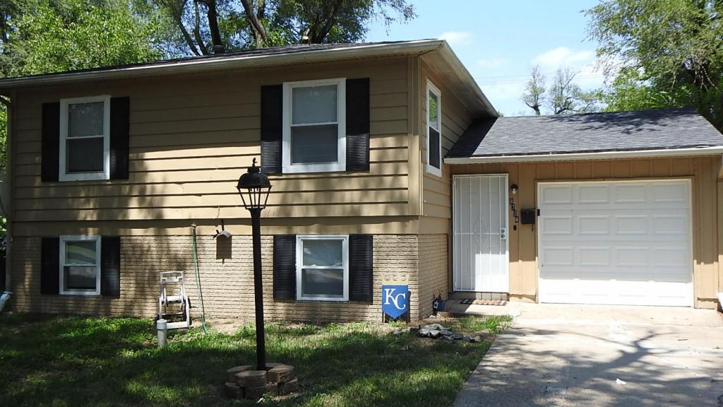 Foto principal - 8704 E Bannister Terrace