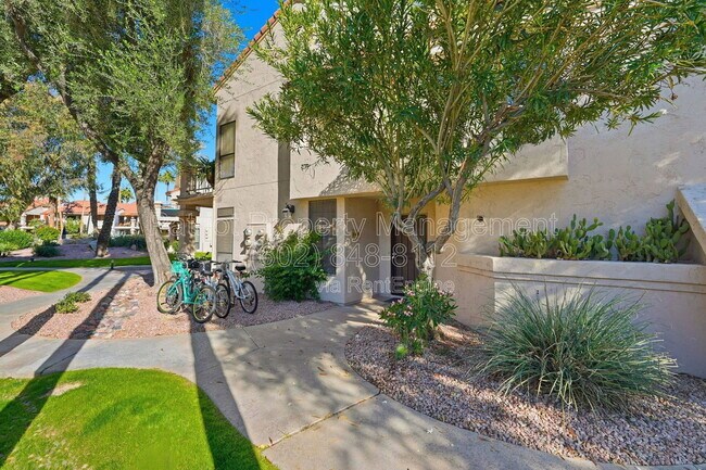 Foto del edificio - 9707 E Mountain View Rd