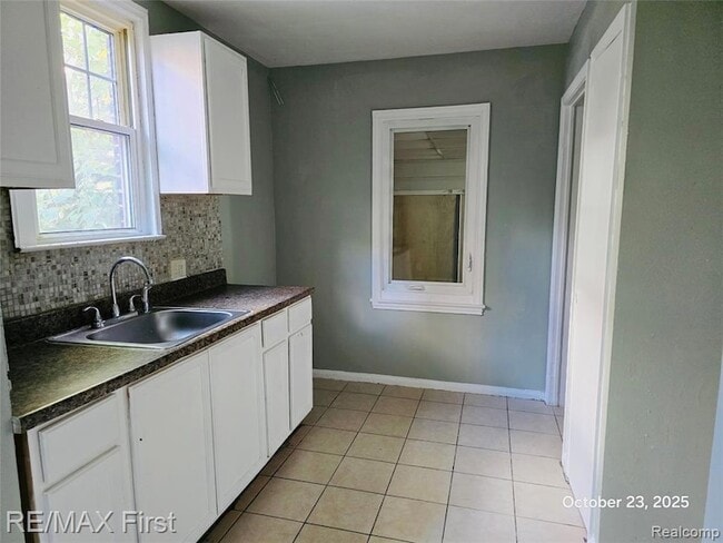 Foto del edificio - 11466 Somerset Ave