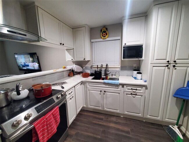 Foto del edificio - 570 County Rd 5102J