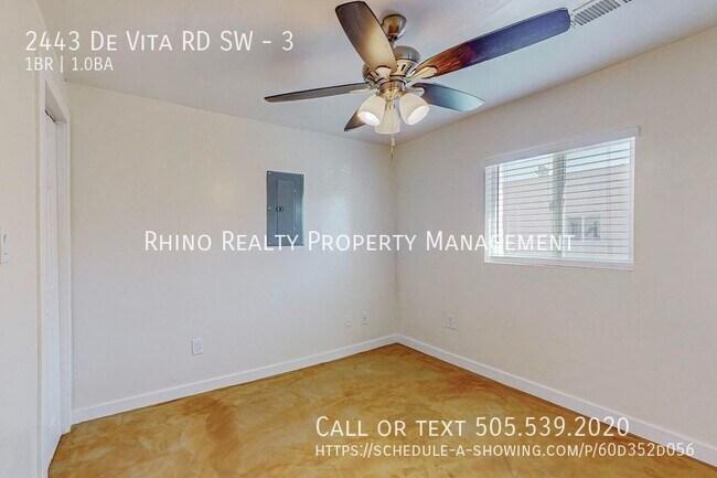 Building Photo - Completely Remodeled Unit In the SW!