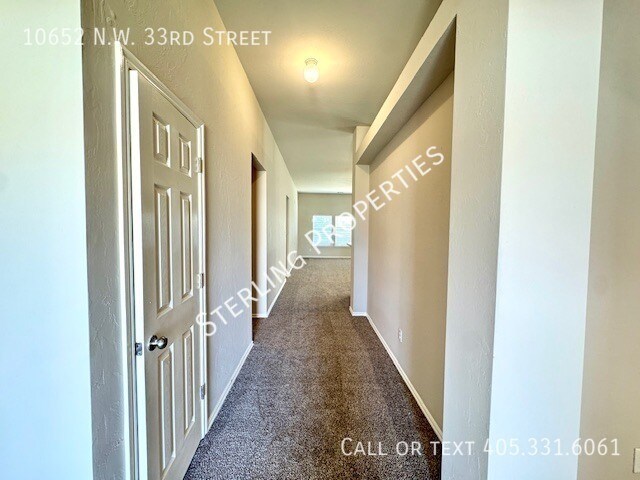 Building Photo - 10652 NW 33rd St