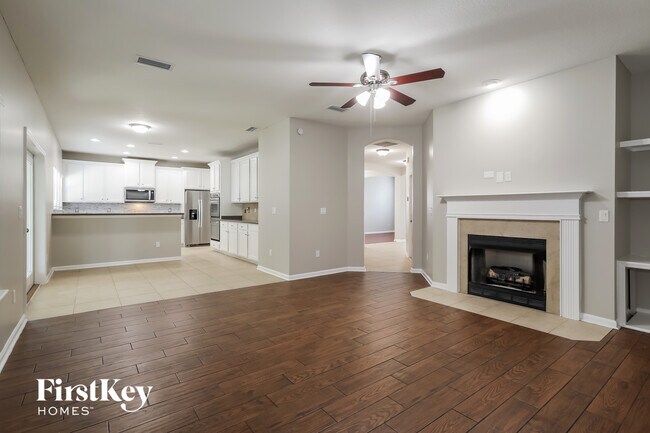 Foto del edificio - 2060 Heritage Oaks Ct