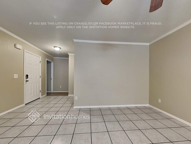 Building Photo - 102 Valley Cir