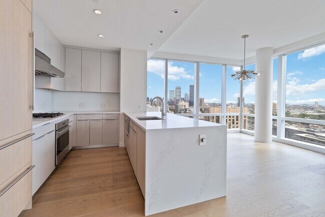 *Las imágenes son muestras representativas de la unidad anunciada. En algunos casos, las unidades reales que visita... - 132 Brookline Ave