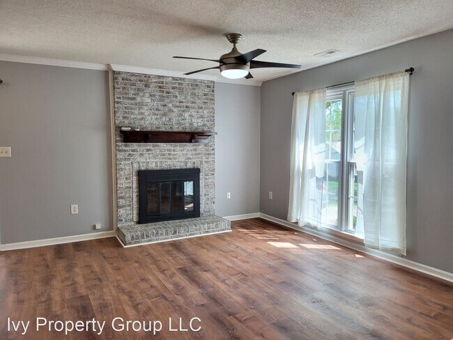 Building Photo - 3 br, 2 bath House - 3720 Teaberry Court