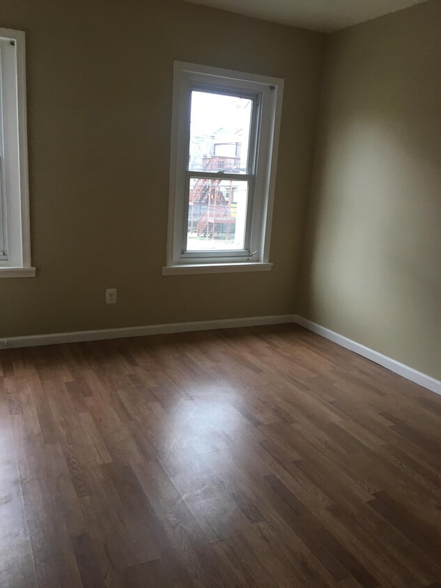 Photo - 19 E Ashmead St (Philadelphia, PA)