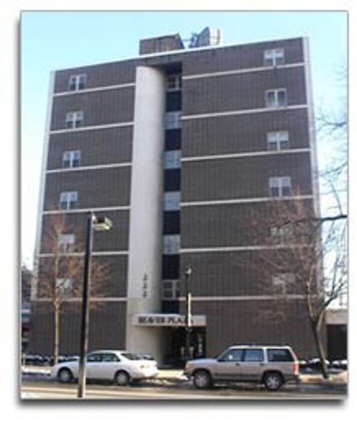 Foto del edificio - AUGUST RENT FREE - Furnished 2 Bedroom, 1....
