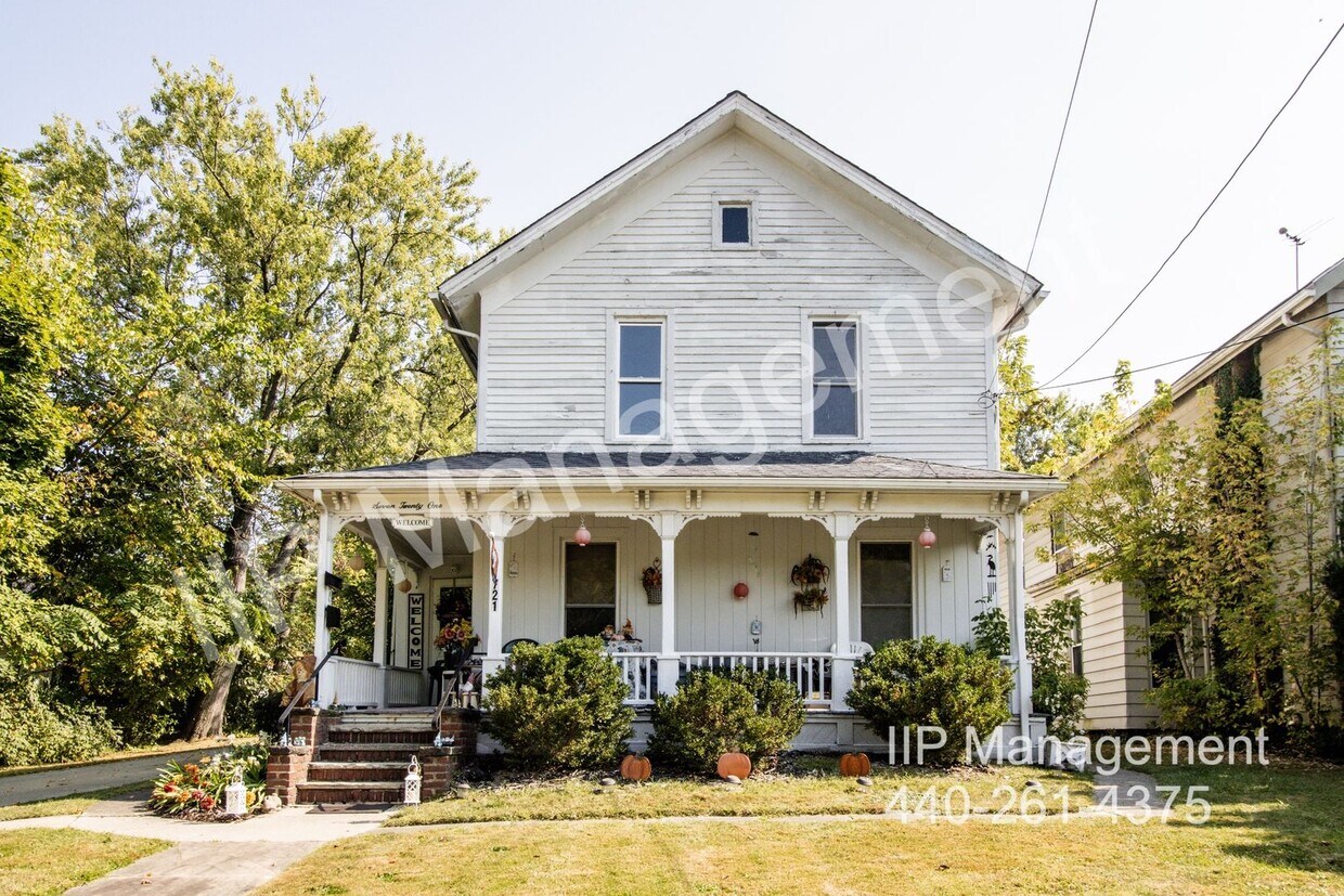 Primary Photo - 721 Washington St