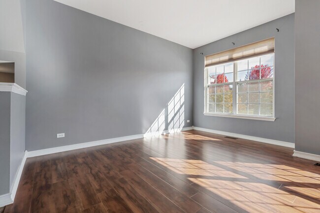 Foto del edificio - 2260 Hudson Cir