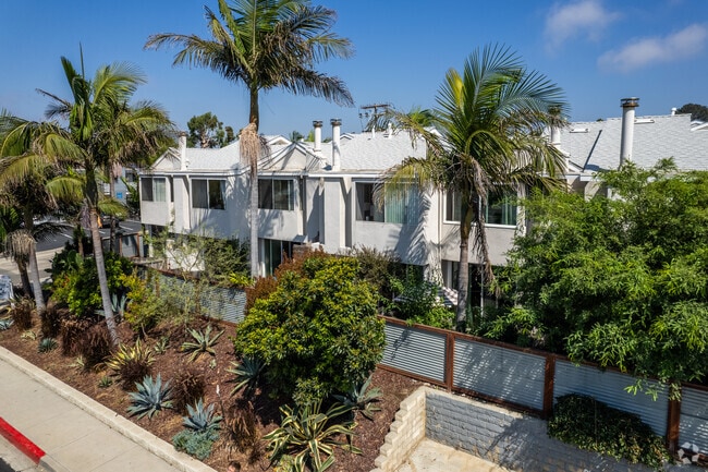 Exterior - Leucadia Surf Townhouses