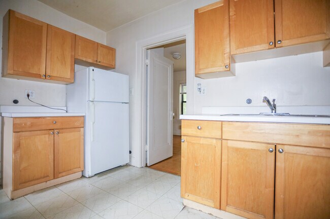 Foto del edificio - 2958 N Seeley Ave
