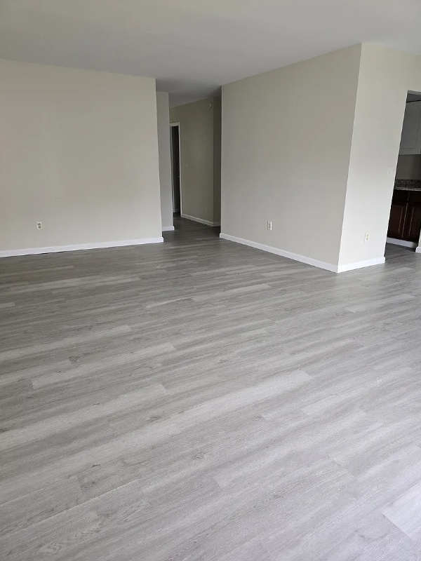 Foto del edificio - 1601 Cherry Hill Dr