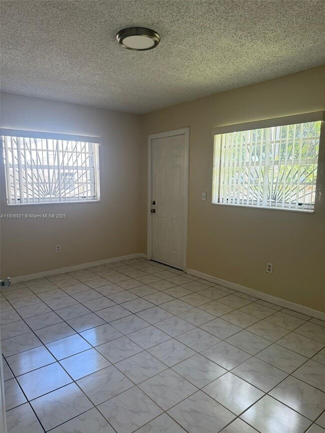 Foto del edificio - 15201 SW 307th Rd