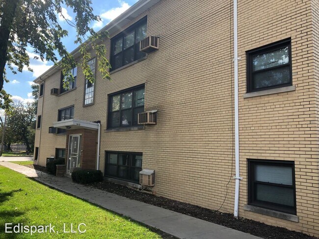 Foto del edificio - 1812 W 127th St