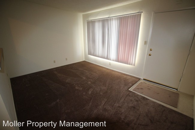 Foto del edificio - 11633 Sitka St