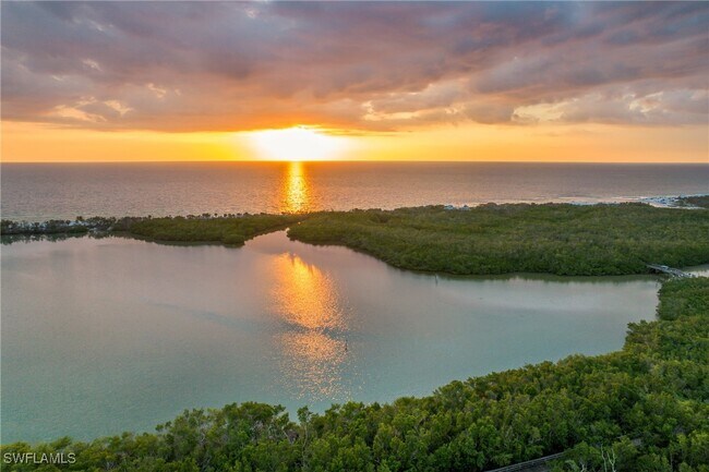 Foto del edificio - 5550 Heron Point Dr