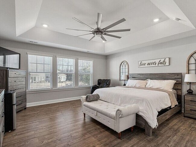 Building Photo - Build Equity While Leasing - Lease and Own...