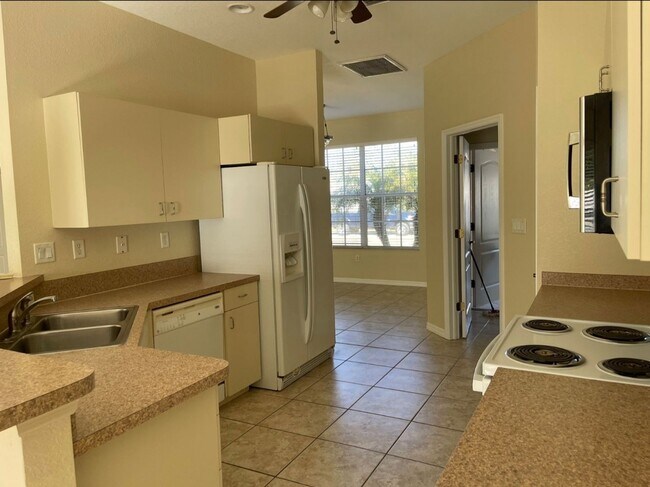 Foto del edificio - Large Port Charlotte Home