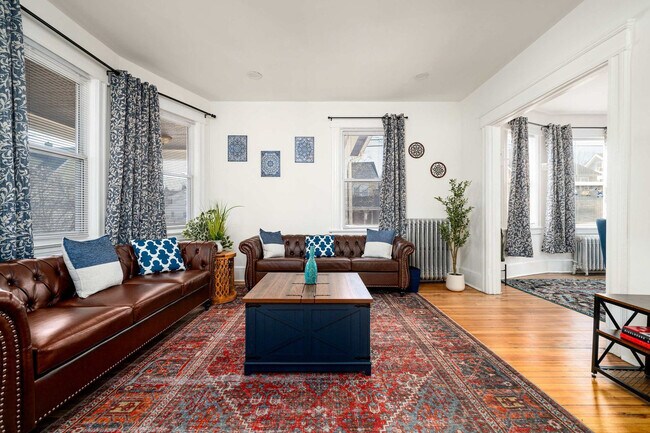 Foto del edificio - 89 Chauncey Ave