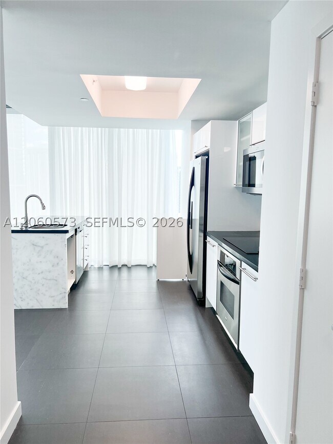 Building Photo - 888 Biscayne Blvd