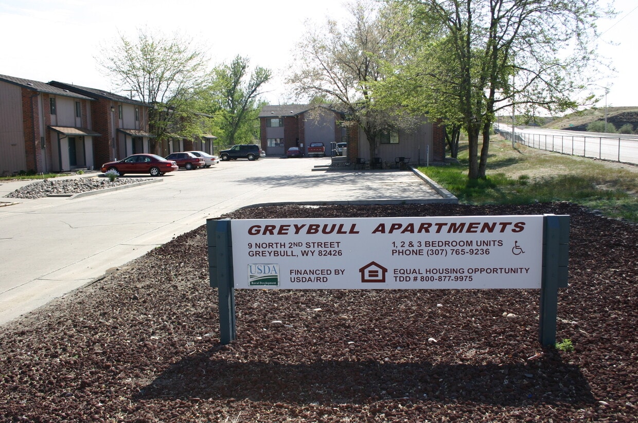 Primary Photo - Greybull Apartments
