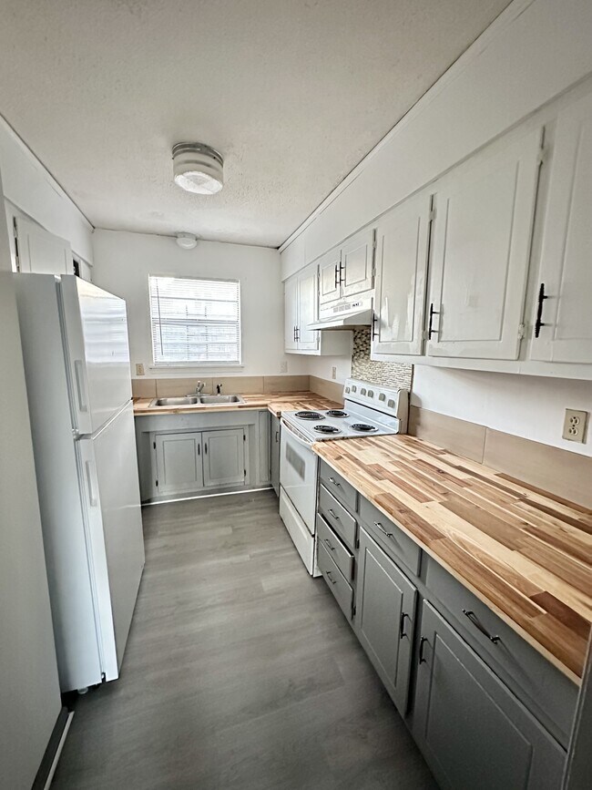 Foto del edificio - 405 11th St SW