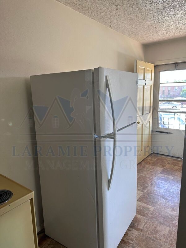 Foto del edificio - 702 Downey St