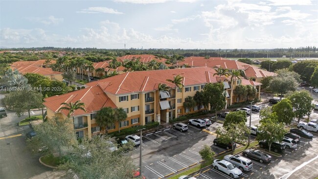 Building Photo - 7360 NW 114th Ave