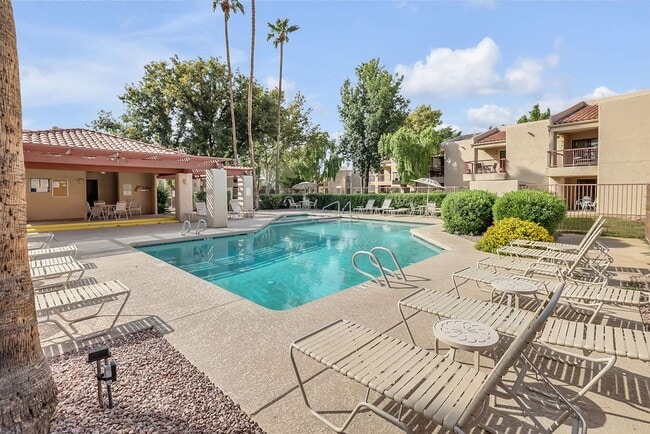 Charming 2-Bedroom, 2-Bath Condo in the He... - Charming 2-Bedroom, 2-Bath Condo in the He...