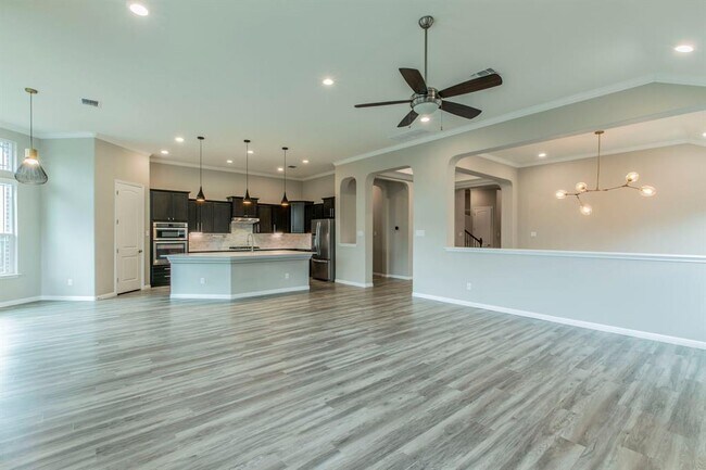 Foto del edificio - 435 Freeman Park Pl