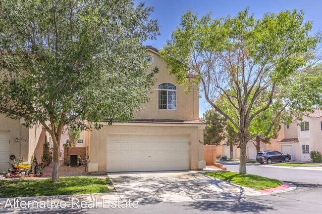Building Photo - 3 br, 2.5 bath House - 5605 Ness Ave