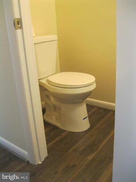 Foto del edificio - 8171 Fenwick Ct