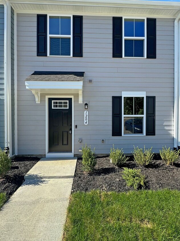 Primary Photo - Gorgeous, Brand New 3-Bedroom Home with Mo...