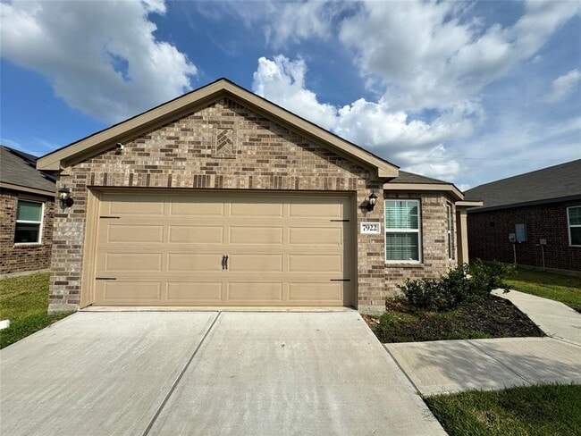 Building Photo - 7922 Vacek Meadows Loop