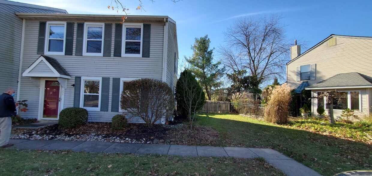 104 Hunt Dr, Horsham, PA 19044 Townhome Rentals in Horsham PA