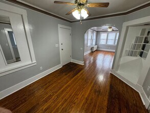 Building Photo - 1513-1519 N Harrison St