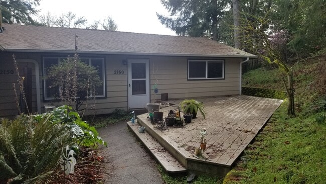 Building Photo - 2150-2160 Raynor St SE