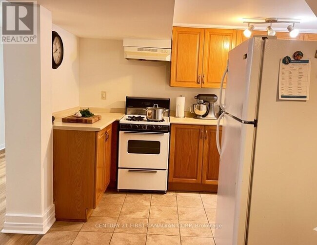 Photo du bâtiment - 111 Lincoln Pl