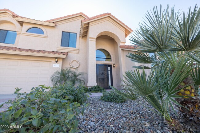 Building Photo - 5713 E Muriel Dr