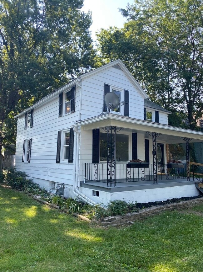 Building Photo - 440 N Cleveland Ave