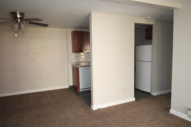 Building Photo - 436 Park Manor Pl