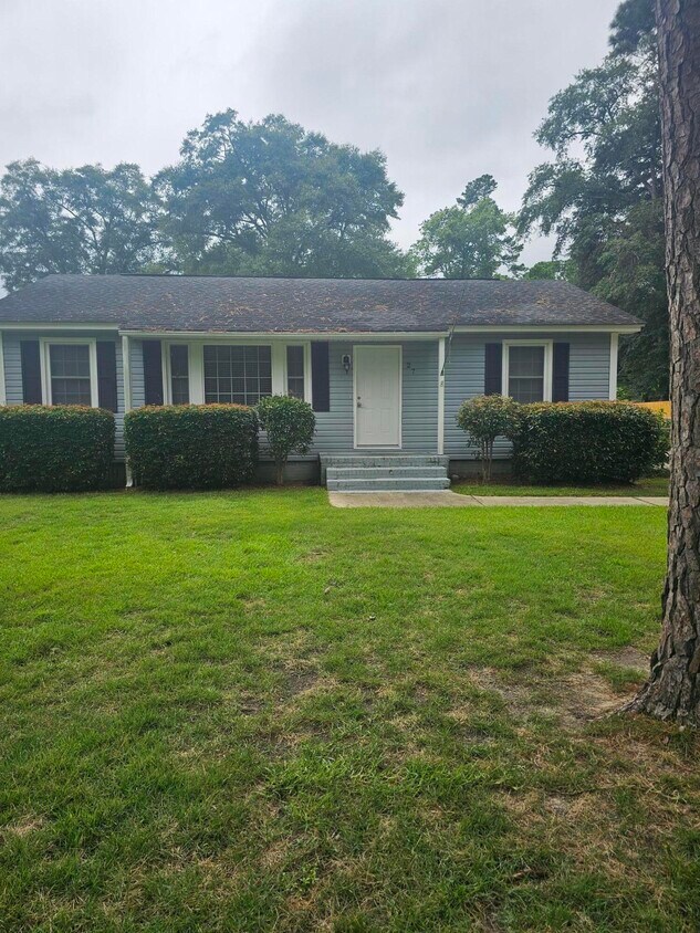 Primary Photo - 27 Clemson Dr