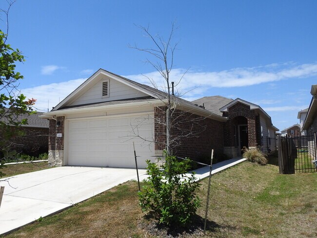 Foto del edificio - 621 Callahan Ln
